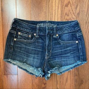 American eagle shorts size 4 (waist 27)